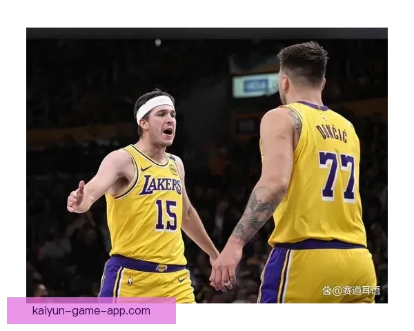 湖人首节崩盘惨输23分遭雷霆碾压里夫斯受伤离场引发担忧